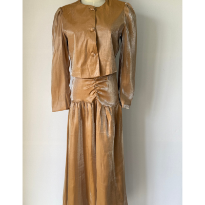 Conjunto Abotonado Champán